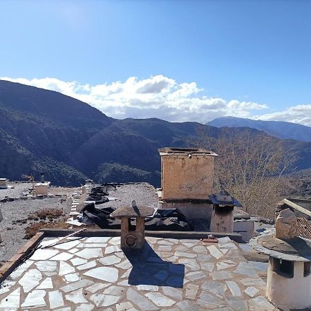 Villa Castano Real Atalbeitar Esterno foto