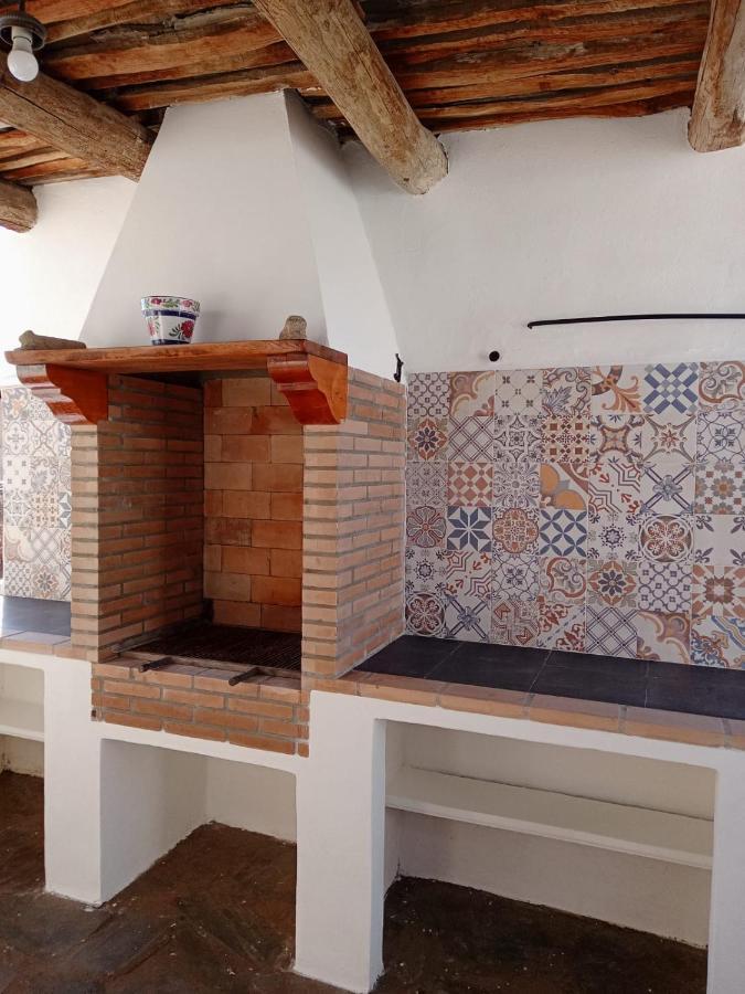 Villa Castano Real Atalbeitar Esterno foto