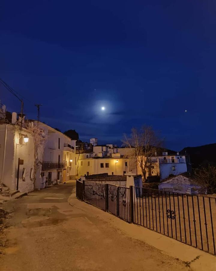 Villa Castano Real Atalbeitar Esterno foto